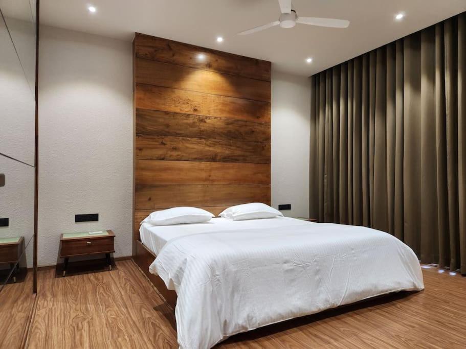Gulzar 2Bhk Service Apartment, Kannur Exterior photo