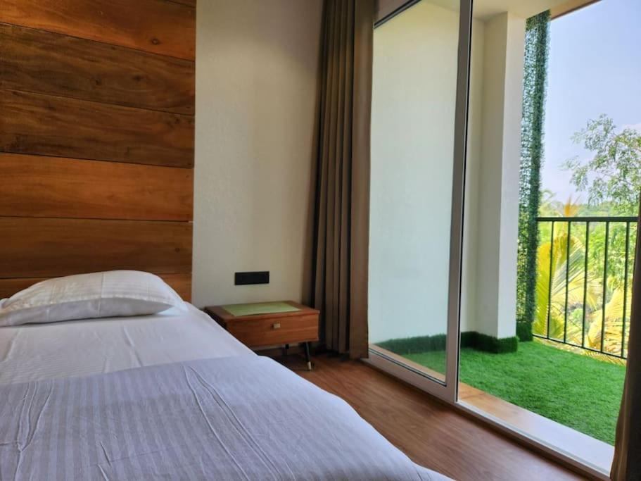 Gulzar 2Bhk Service Apartment, Kannur Exterior photo